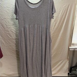 Women's Grey Short-Sleeve Maxi Dress